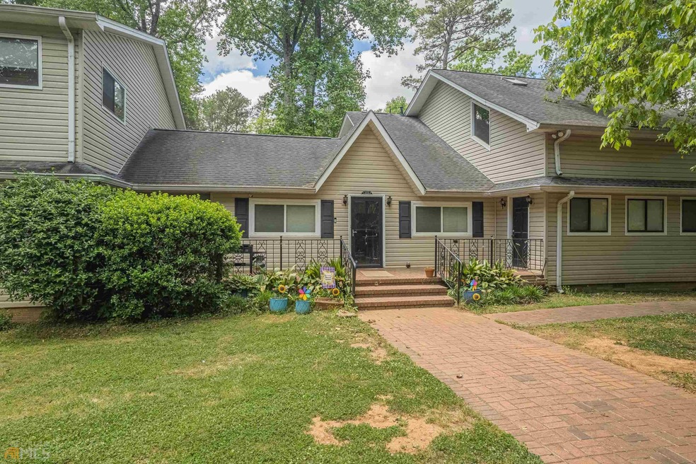 212 Hills Mill Rd, Cornelia, GA 30531 - photo 1