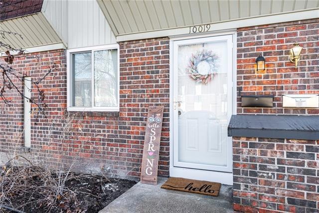 10019 W 52nd St, Shawnee, KS 66203 - photo 1