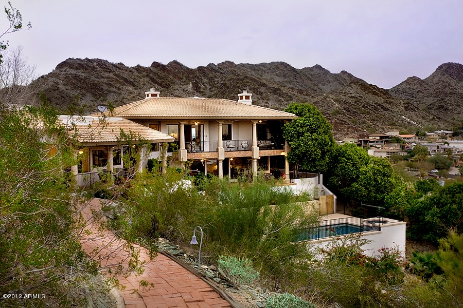 Amazing Multi-Level Home
