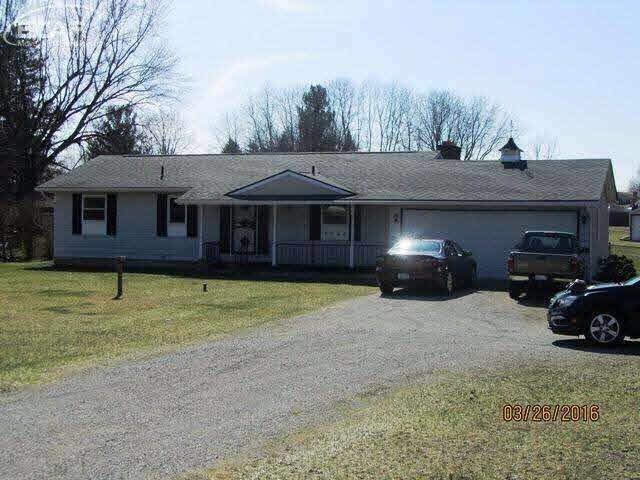 8521 N Mckinley Rd, Flushing, MI 48433 - photo 1