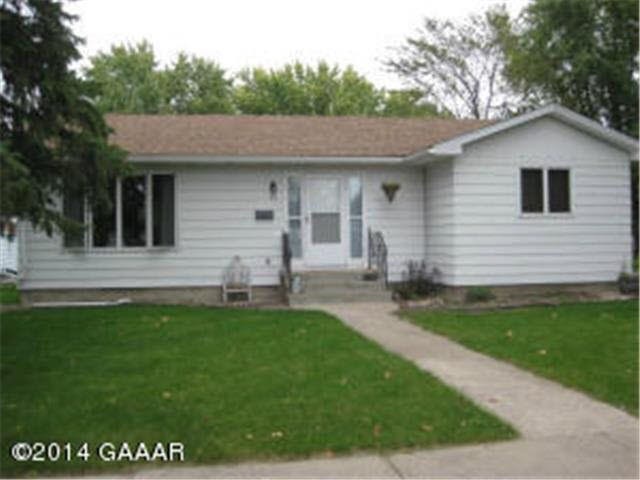 22 2nd Ave NW, Glenwood, MN 56334 - photo 1