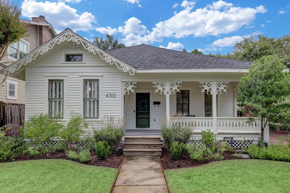 430 Arlington St, Houston, TX 77007 - photo 1