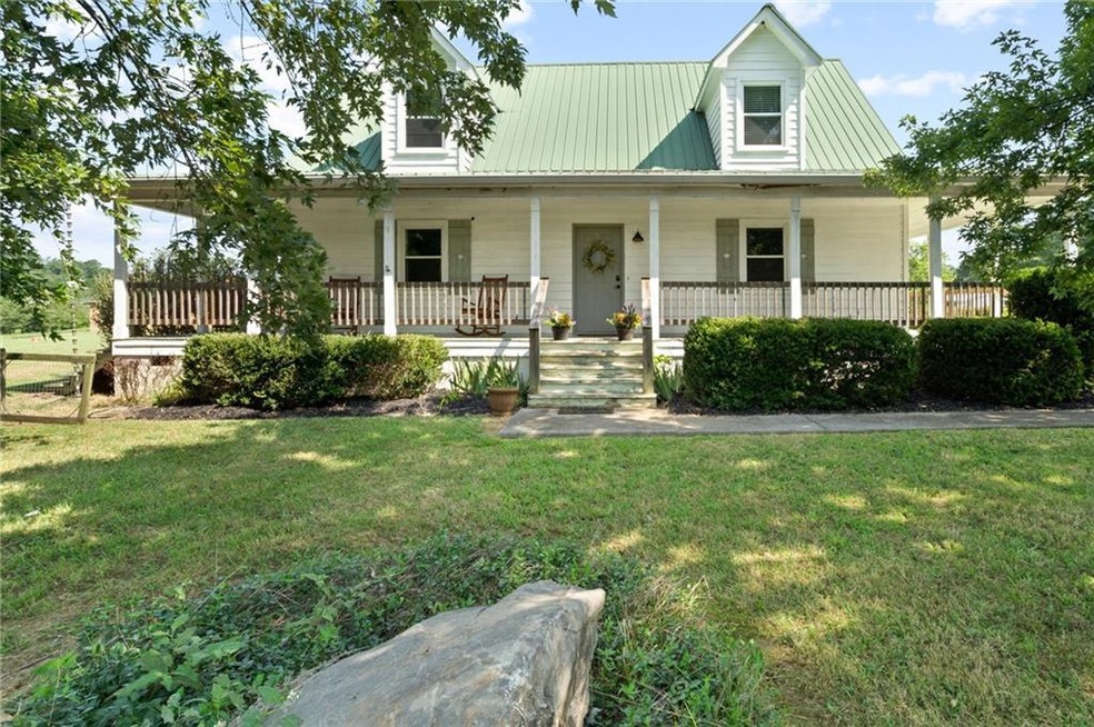 Picturesque farmhouse