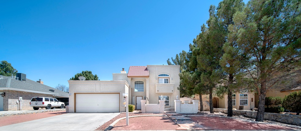 13924 Desert Song Dr, Horizon City, TX 79928 - photo 1