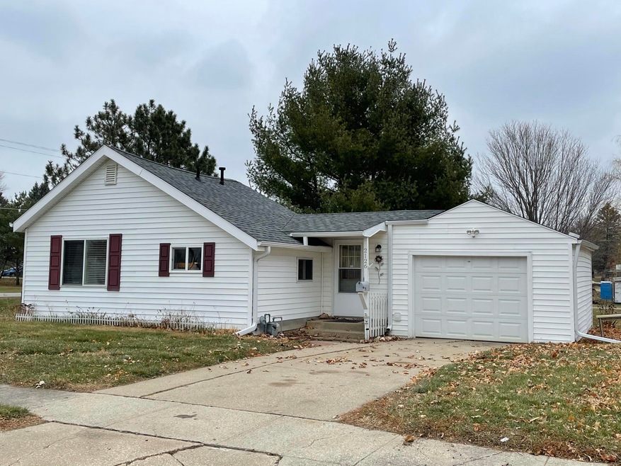 2126 Marshall St., Boone