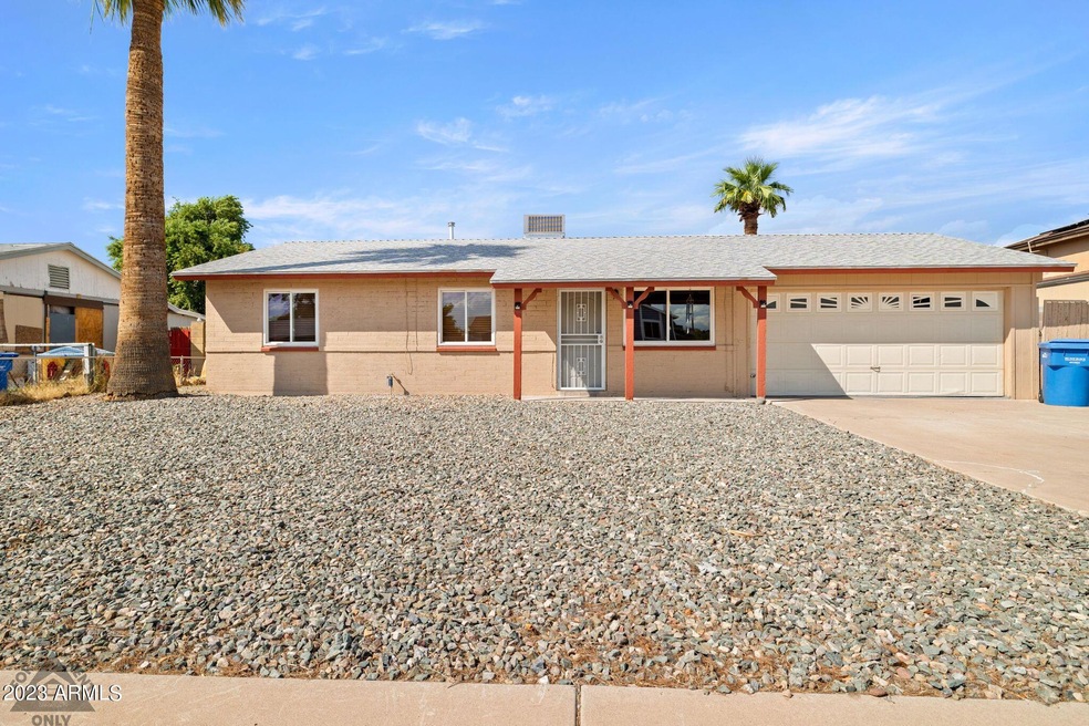 1-web-or-mls-3730-w-bloomfield-rd