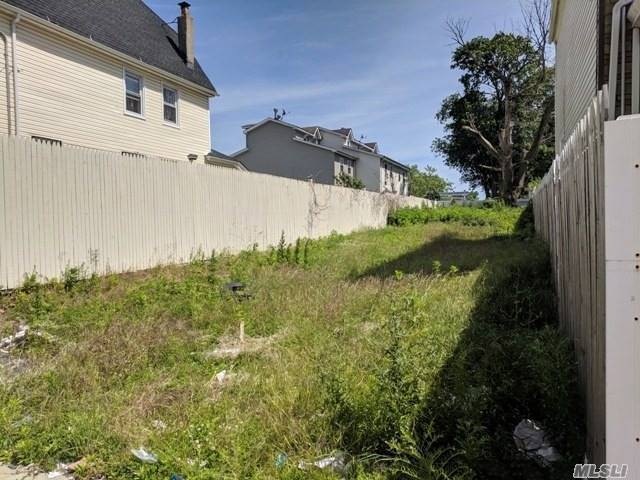 164-12 107th Ave, Jamaica, NY 11433 - photo 1