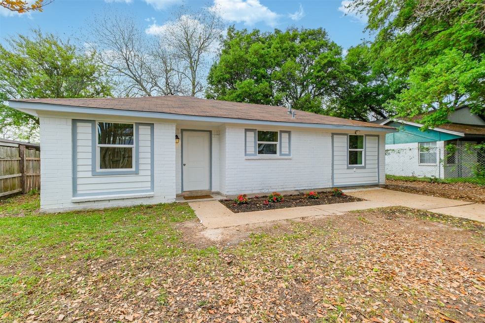 7023 Venus St, Houston, TX 77088 - photo 1