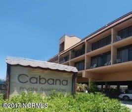 front entrance to Cabana de Mar