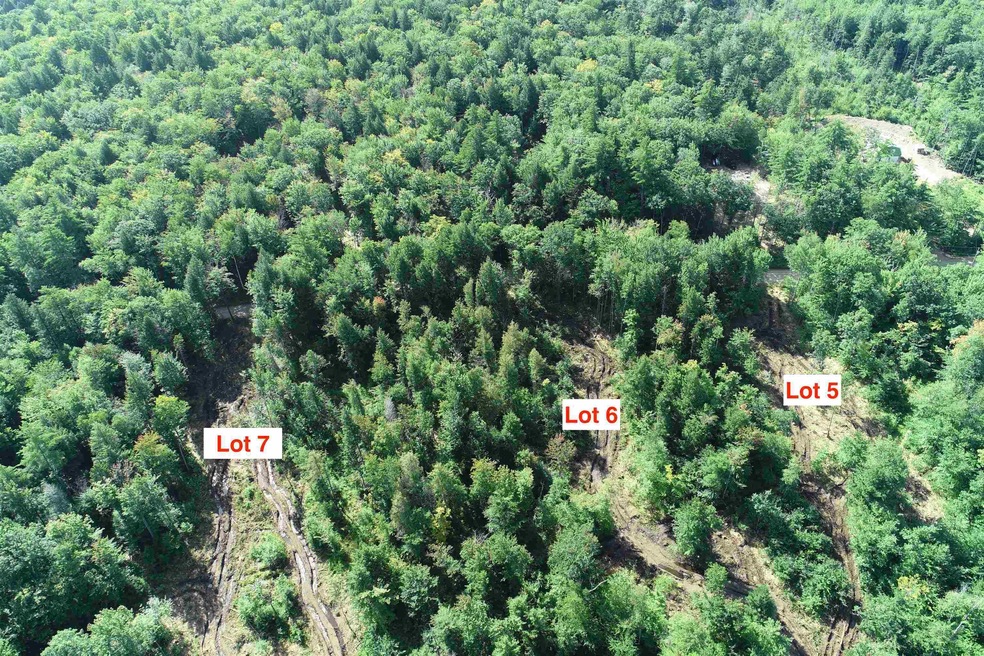 63-11-7 Ossipee Mountain Rd unit 63/11-7, Ossipee, NH 03864 - photo 1