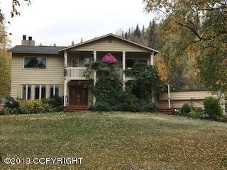 19619 Front of House