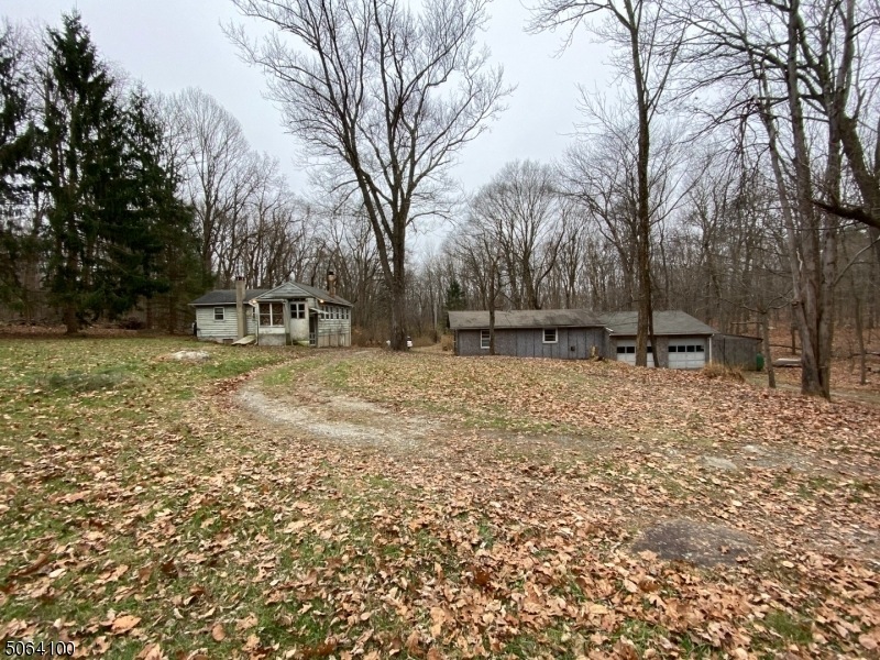 527 Glen Rd, Sparta, NJ 07871 - photo 1