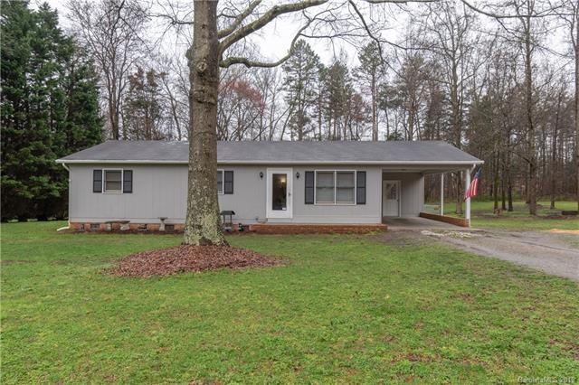 138 Seven Oaks Ln, Statesville, NC 28677 - photo 1