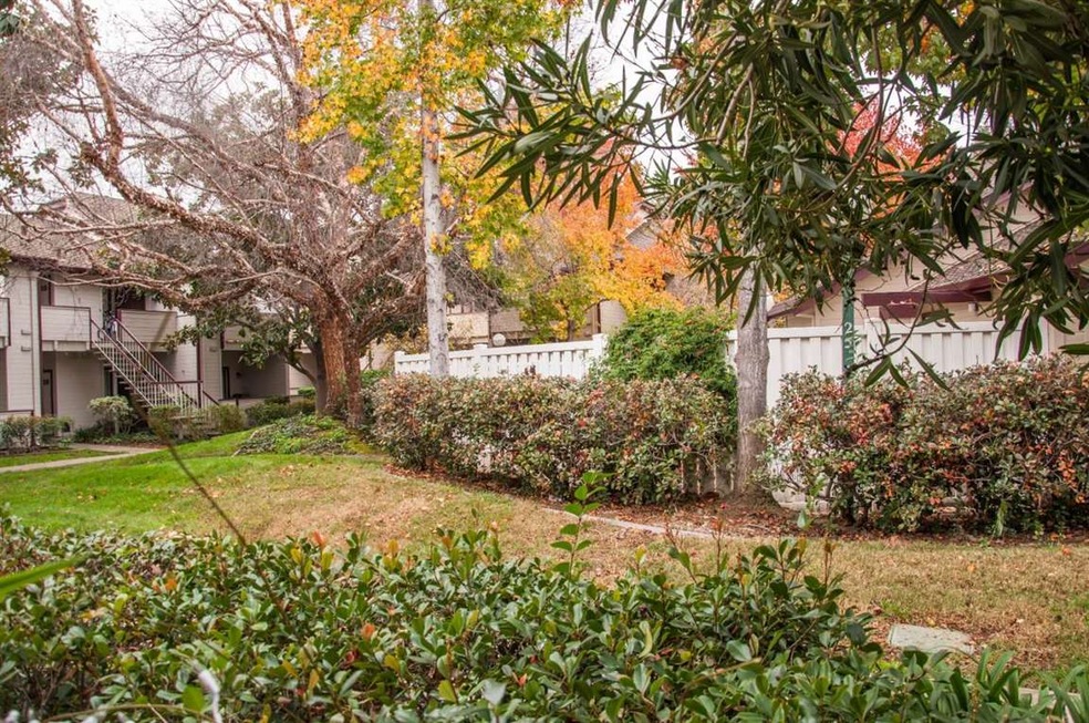 6272 Civic Terrace Ave unit B, Newark, CA 94560 - photo 1