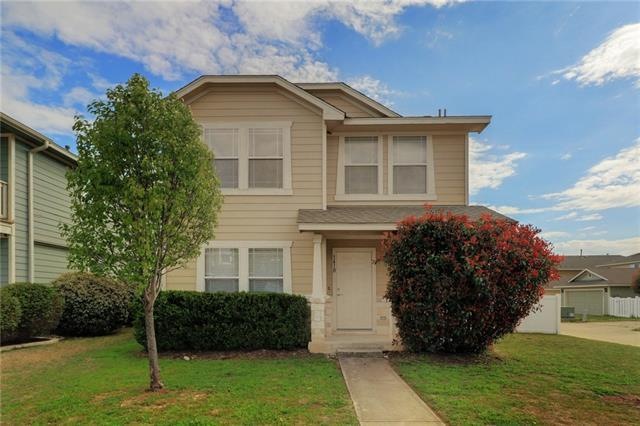 Welcome to 1410 Davis Mountain Loop. Located in Ce