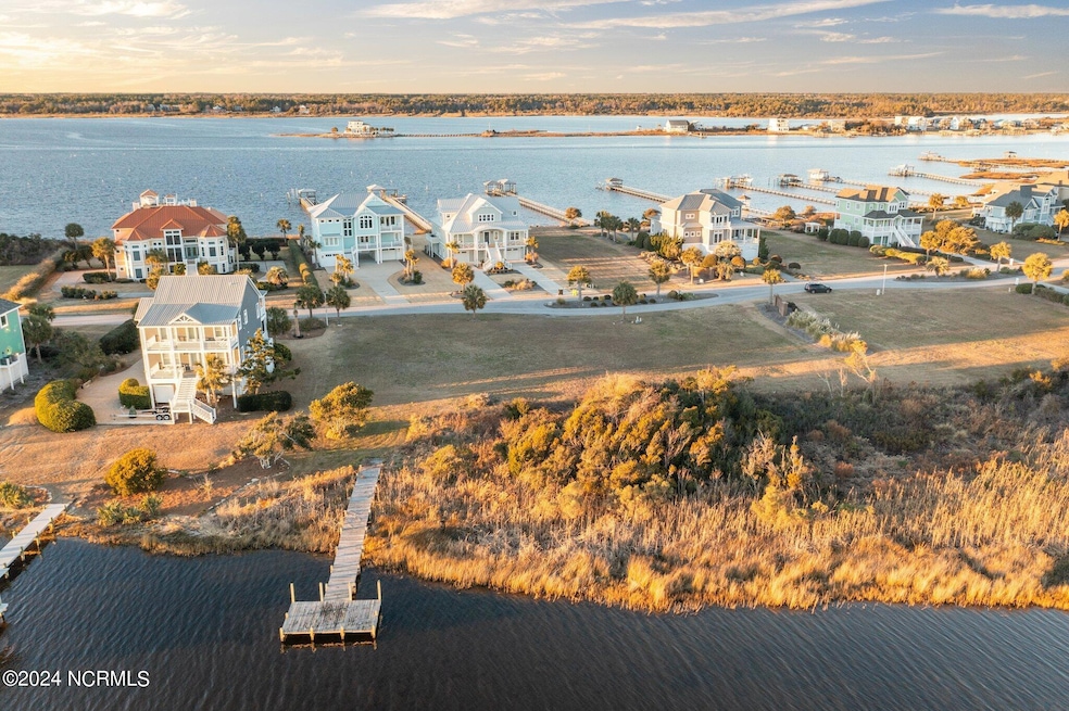 15 Sailview Drive