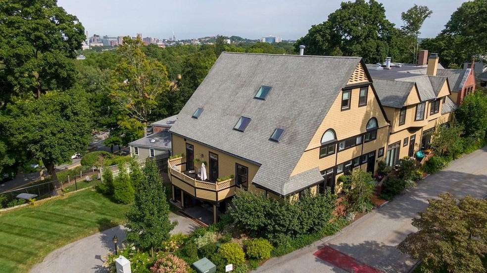 565 Boylston St, Brookline, MA 02445 - photo 1