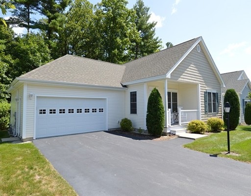 10 Haley Ct, Londonderry, NH 03053 - photo 1