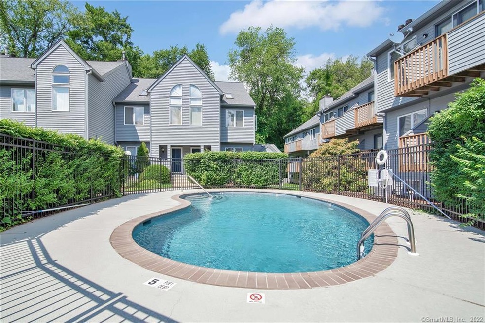 81 Wolfpit Ave unit D1, Norwalk, CT 06851 - photo 1