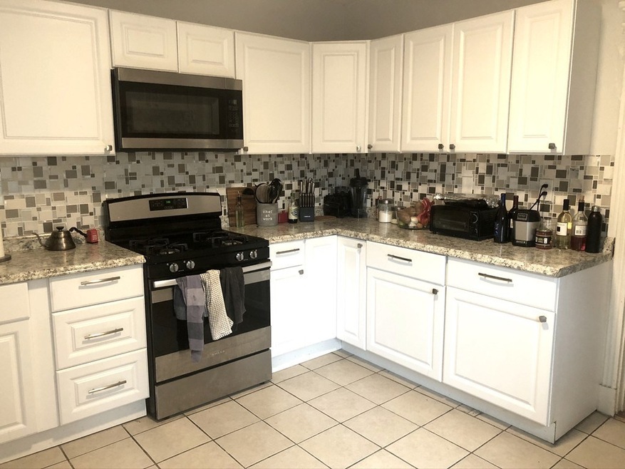 76 Babcock St unit 2, Brookline, MA 02446 - photo 1