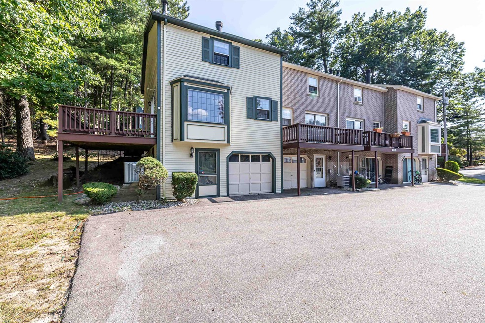 107 Cannongate III, Nashua, NH 03063 - photo 1