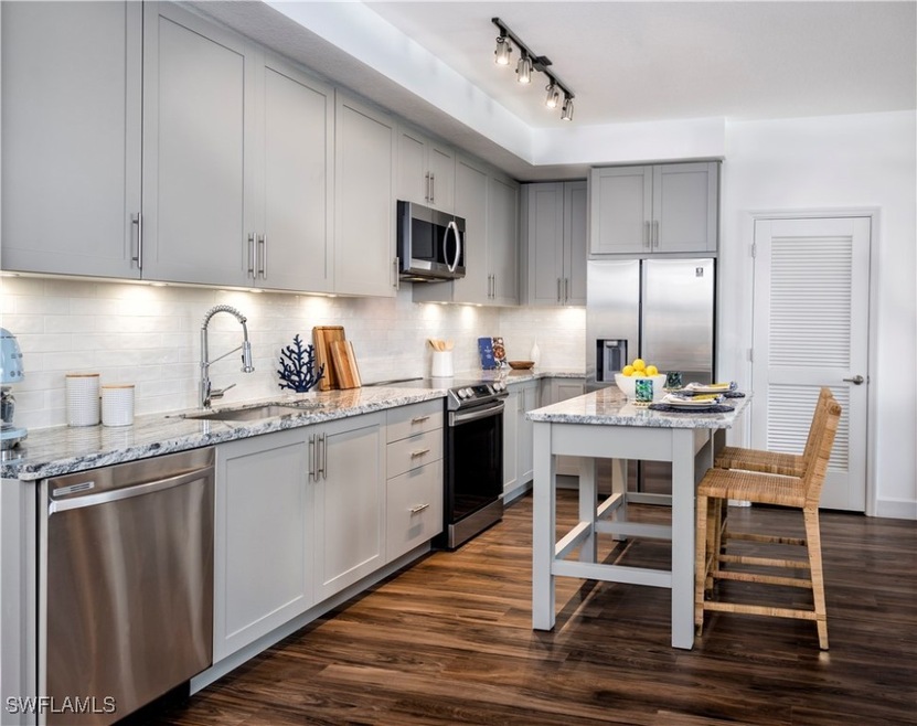 For Rent $1,905/month
