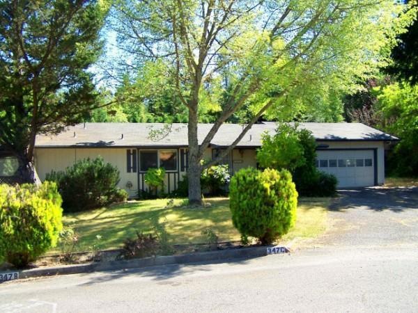 347 NW Pleasant View Dr unit C, Grants Pass, OR 97526 - photo 1