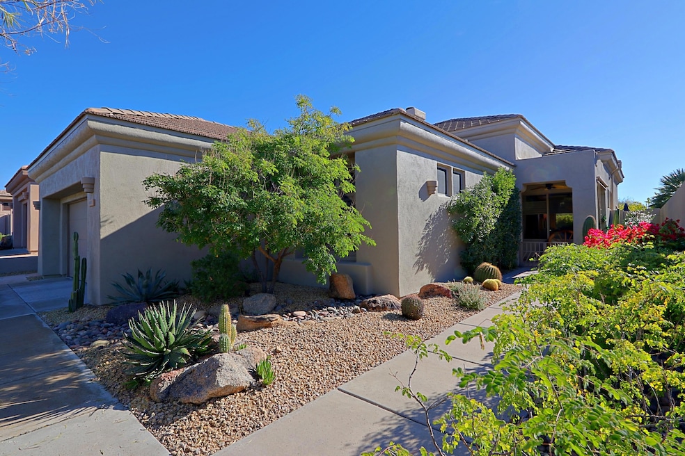 6747 E Eagle Feather Rd, Scottsdale, AZ 85266 - photo 1