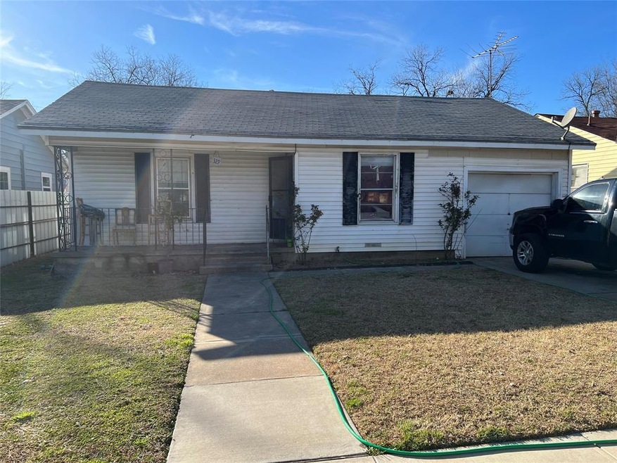 329 N Judkins St, Fort Worth, TX 76111 - photo 1