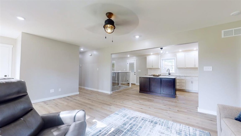 5822 Epworth Rd, Newburgh, IN 47630 - photo 1