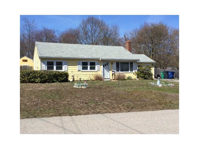 34 Northampton St, Warwick, RI 02888 - photo 1