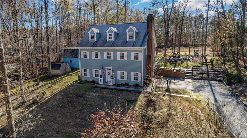 3007 Younts Ln, Greensboro, NC 27406 - photo 1