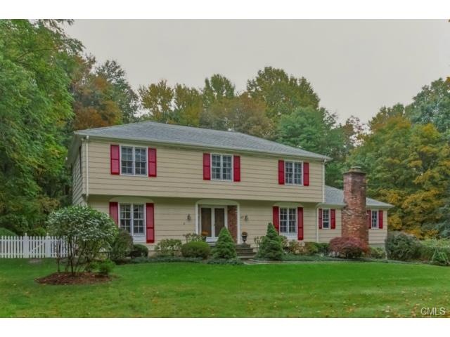 Welcome to Appletree Lane, one of South Wilton's m