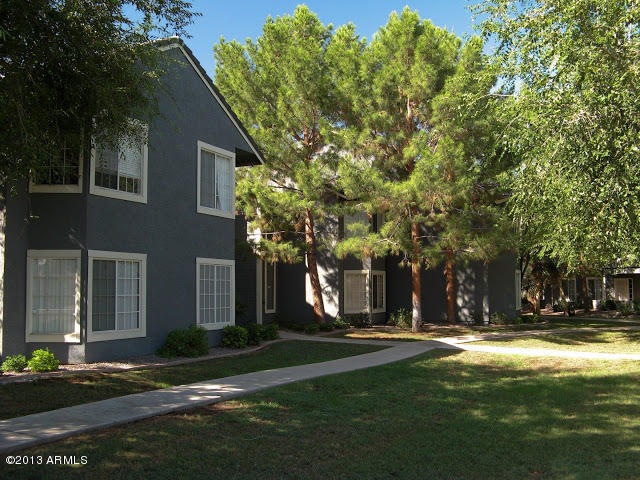 kyrene exterior