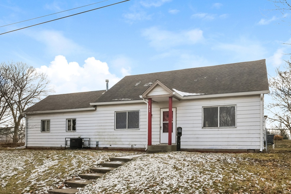 2702 Fairview St, Anderson, IN 46016 - photo 1