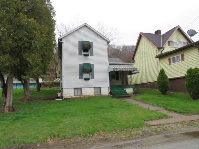 410 N 2nd St, West Newton, PA 15089 - photo 1