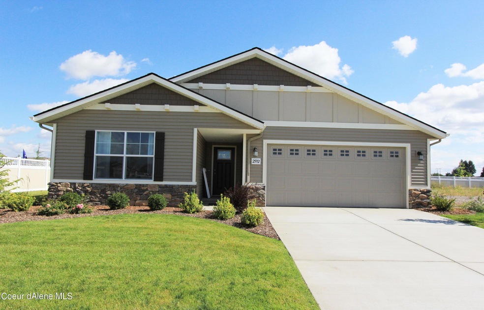 9734 N Heston Loop, Hayden, ID 83835 - photo 1