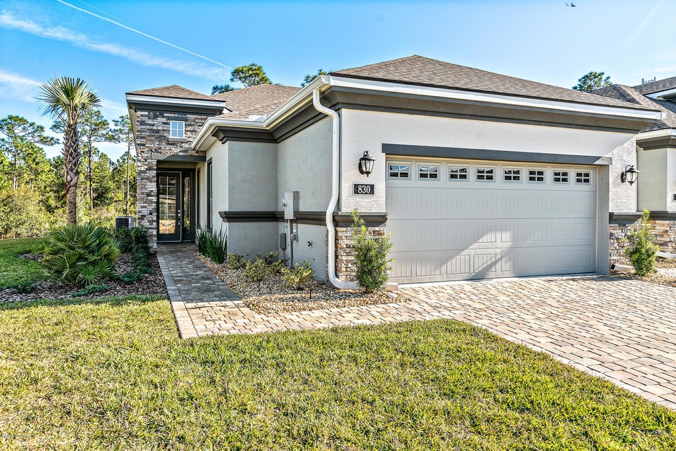 1 830 Aldenham Ln-19