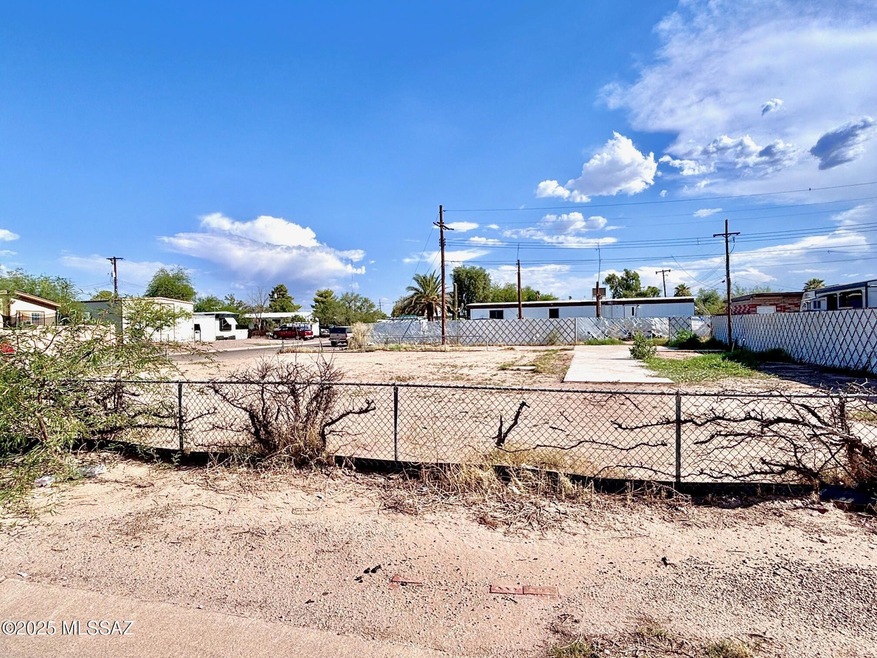 2753 W Palmyra St unit 53, Tucson, AZ 85705 - photo 1