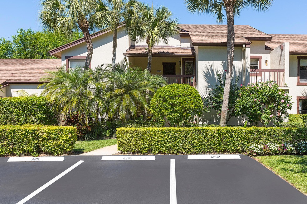 11223 Pond View Dr unit A202, Wellington, FL 33414 - photo 1