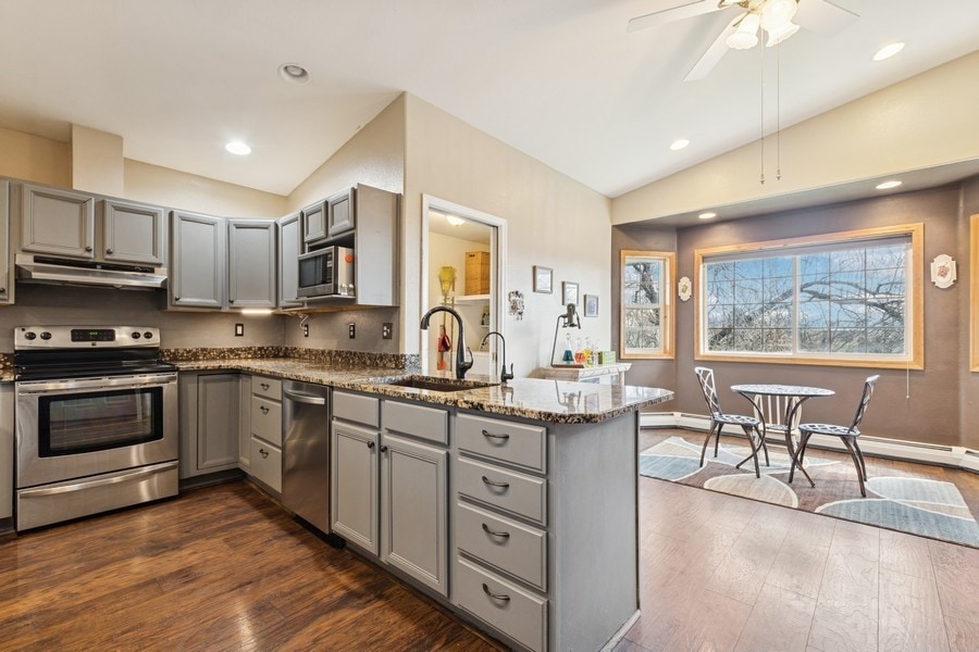 869 Foys Lake Rd, Kalispell, MT 59901 - photo 1