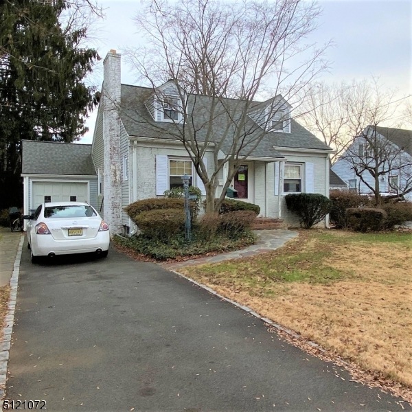 523 4th St, Dunellen, NJ 08812 - photo 1