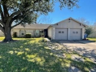 16310 Barcelona Dr, Friendswood, TX 77546 - photo 1