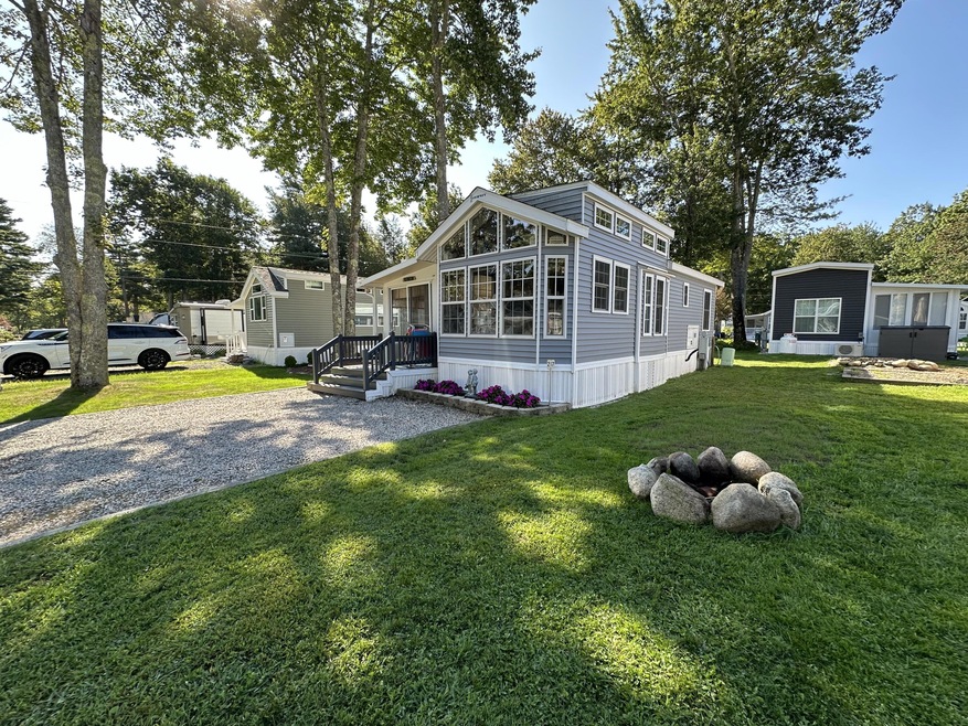 150 Chapel Rd unit 217, Wells, ME 04090 - photo 1