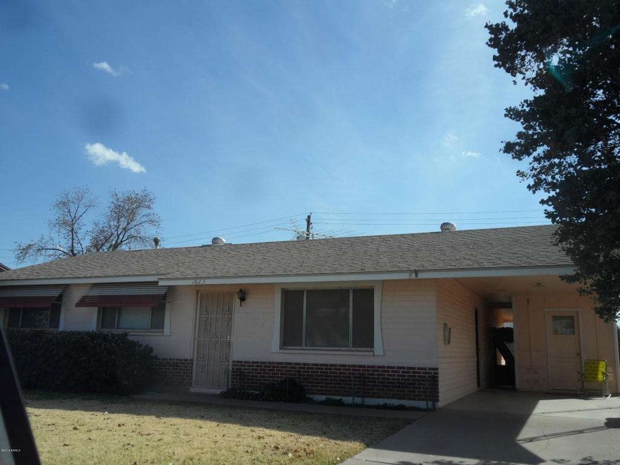 Front of home-Newer 25 yr. Roof