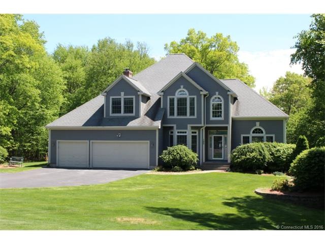 185 Tamarac Dr, Glastonbury, CT 06033 - photo 1