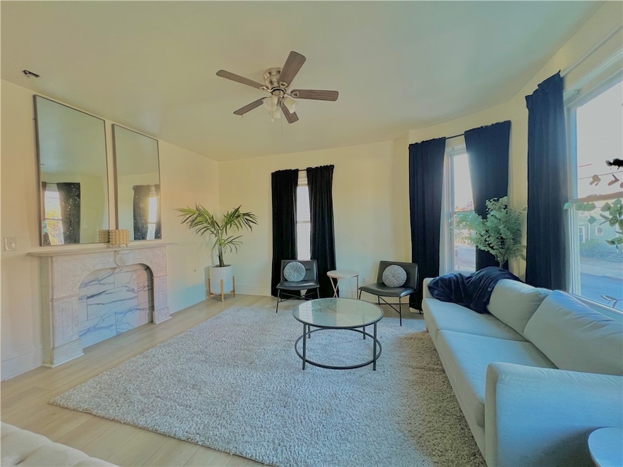 57 Garden St, Pawtucket, RI 02860 - photo 1