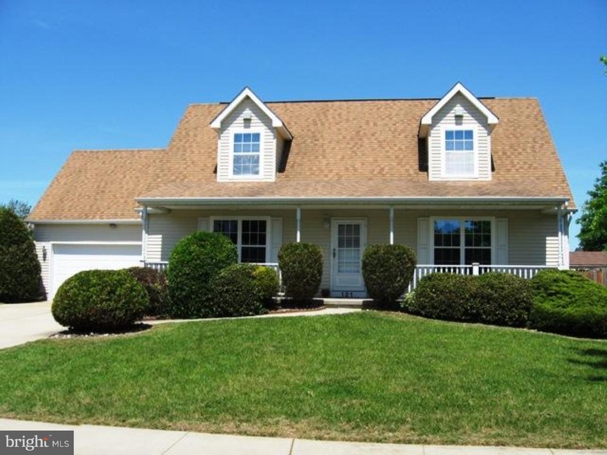 121 Deschler Blvd, Clayton, NJ 08312 - photo 1