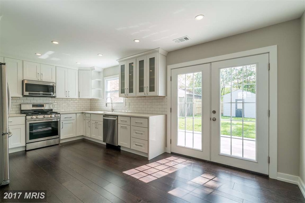 6715 Vermont Ct, Hyattsville, MD 20785 - photo 1