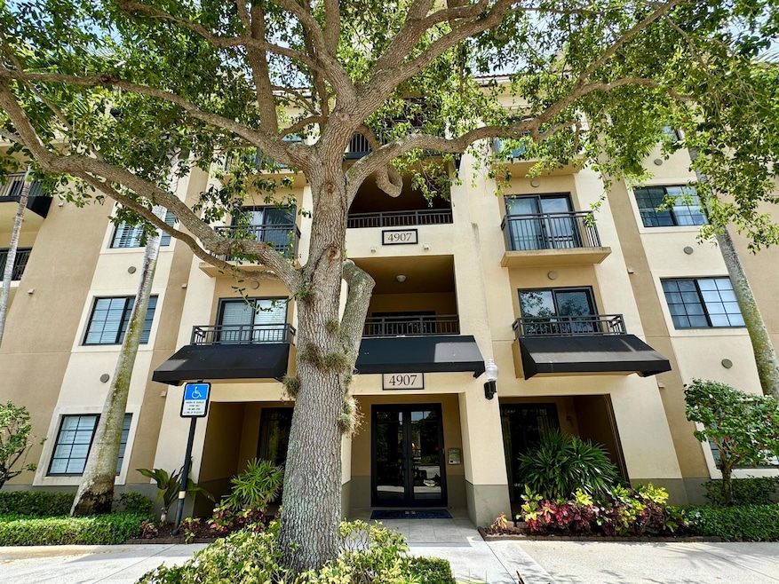 4907 Midtown Ln unit 1215, Palm Beach Gardens, FL 33418 - photo 1